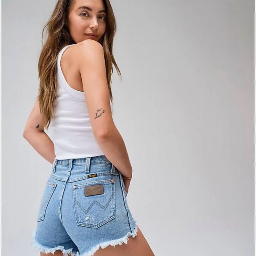 Wrangler Heritage Rigid Cutoff Denim Shorts *hot* light stone